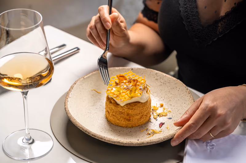 AURA Cuisine 21
