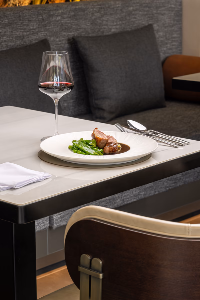 AURA Cuisine 28